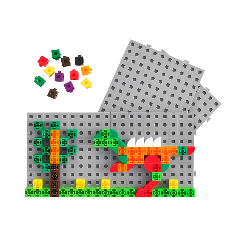 Edx Education – Baseboard for Linking Cubes – Product Lifestyle Image