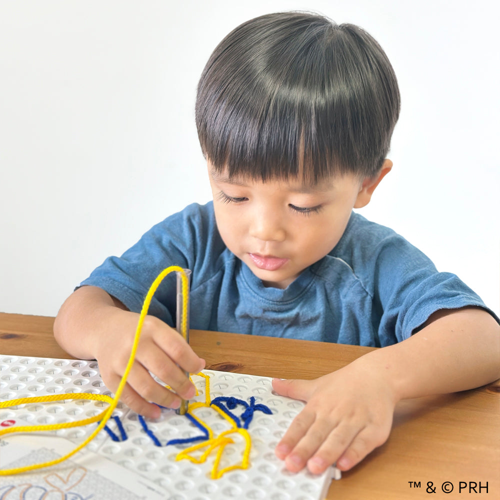Edx Education – The Very Hungry Caterpillar™ My First String Art – TVHC02 – Product Lifestyle Image