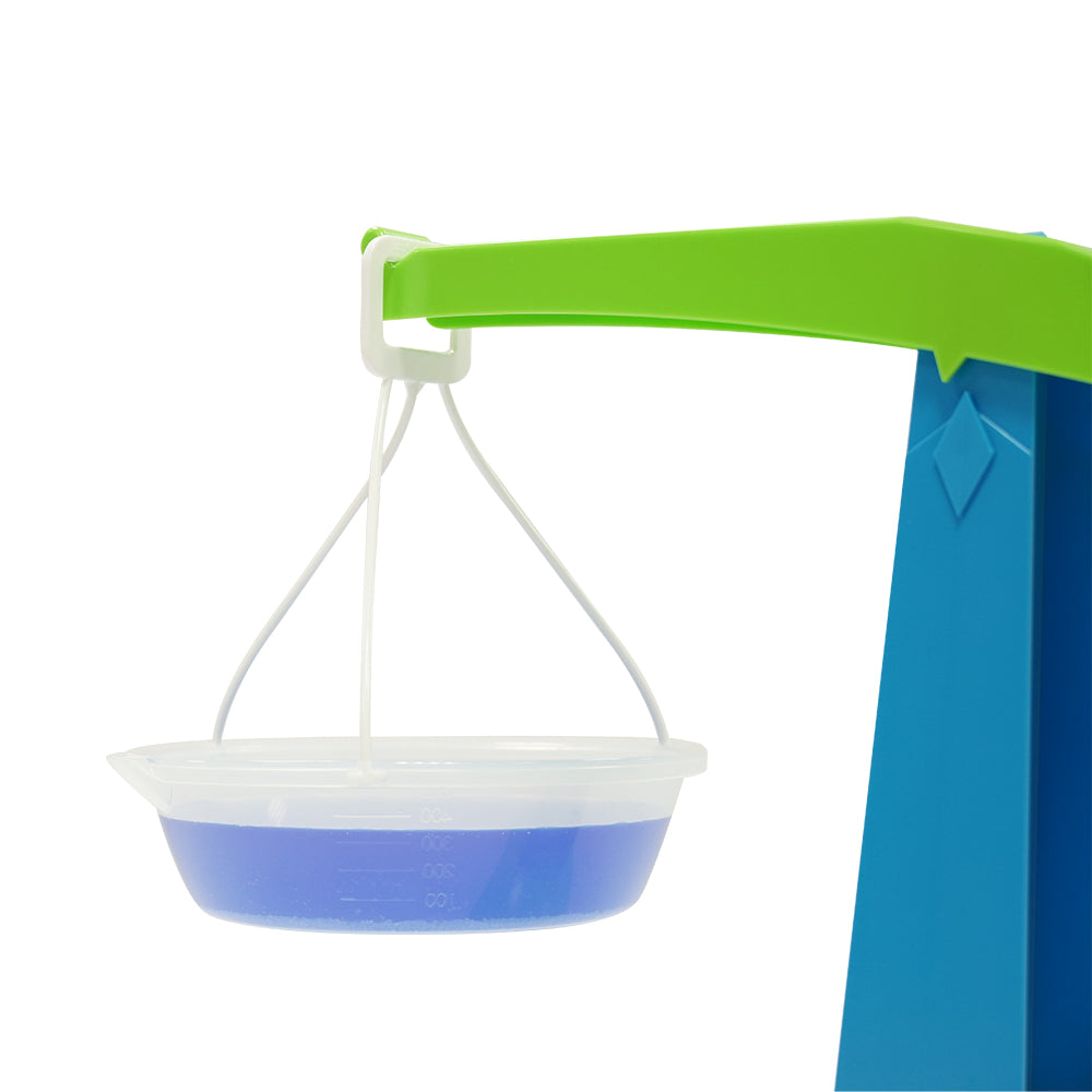 Edx Education – Pan Balance Small – Product Lifestyle Image