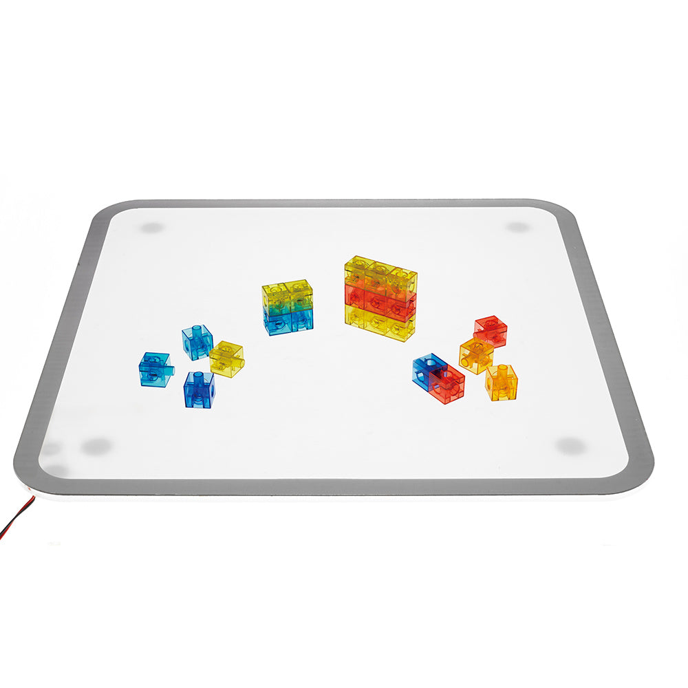 Edx Education – Translucent Linking Cubes – Product Lifestyle Image